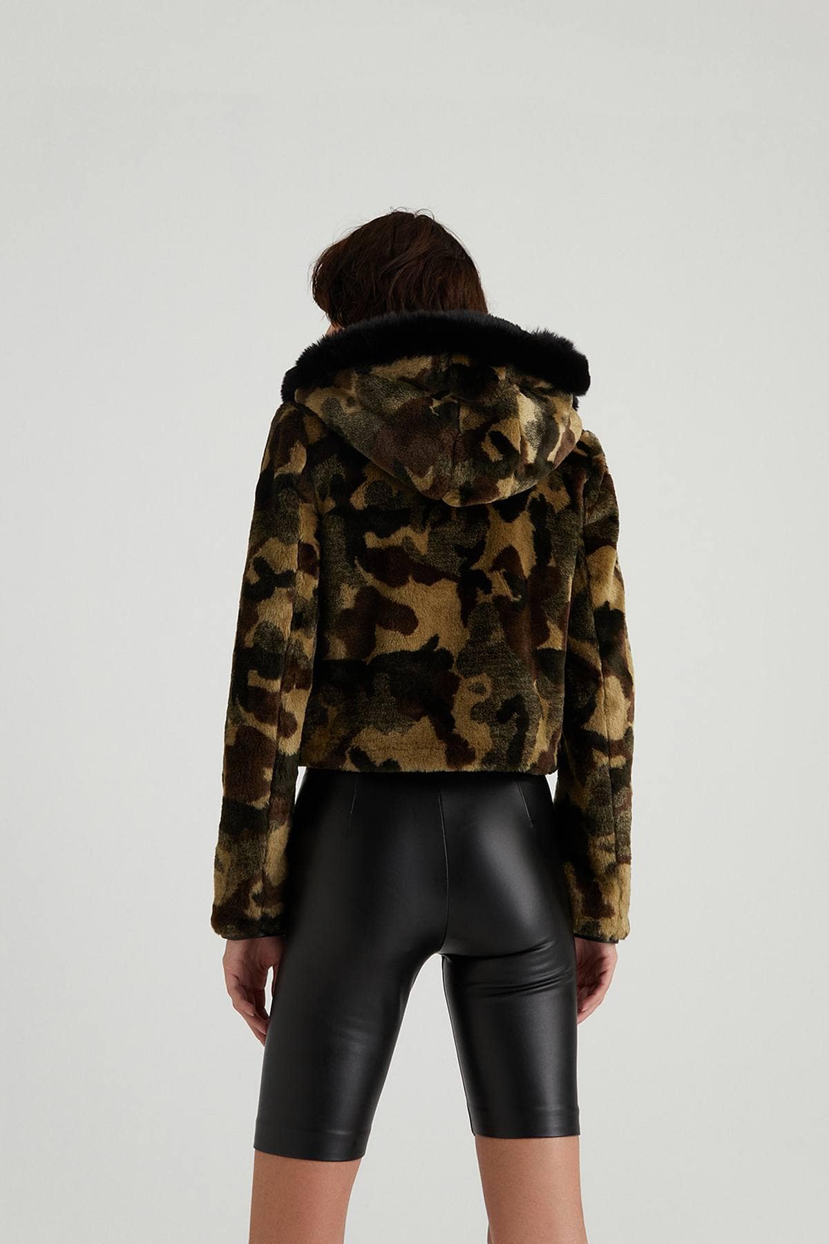 Camouflage Patterned Fur Coat - Image 4